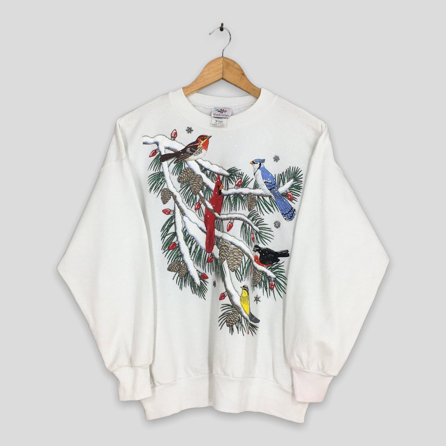 Cardinal Bird Farm View White Sweatshirt Large