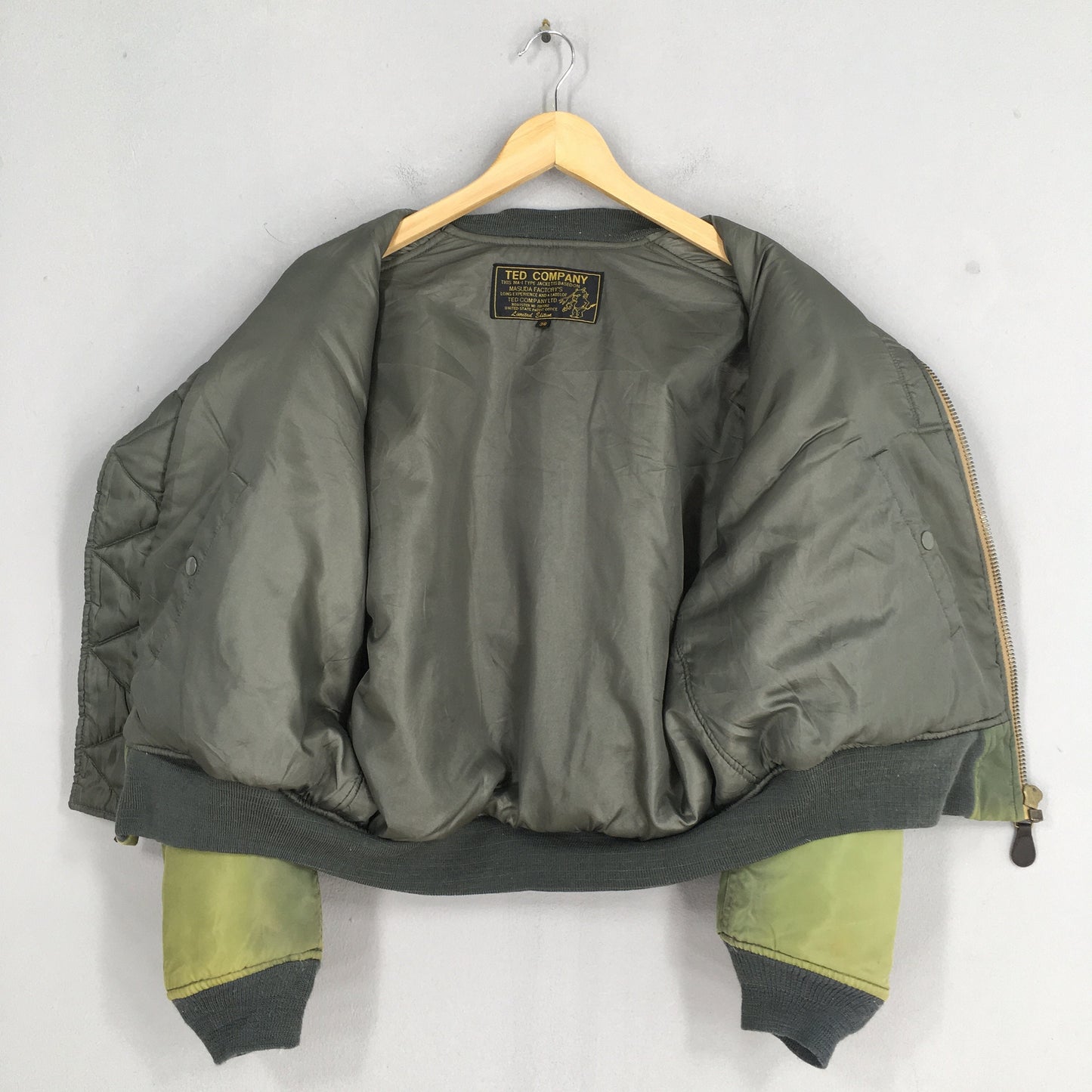 Ted Company MA-1 Type Bomber Jacket Large