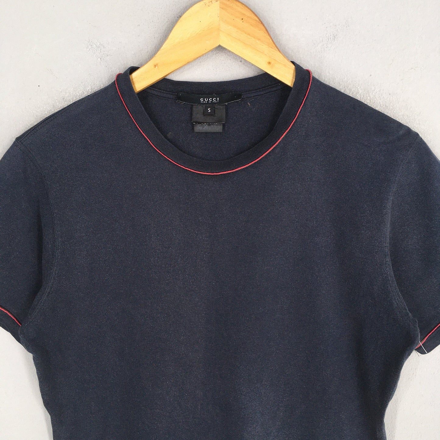 Gucci CC Italy Black Plain T shirt Small