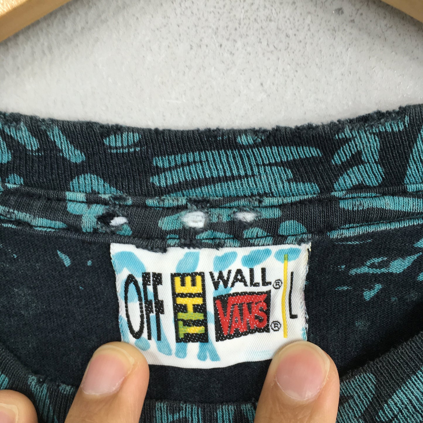 Vans Off The Wall Overprinted T shirt Large