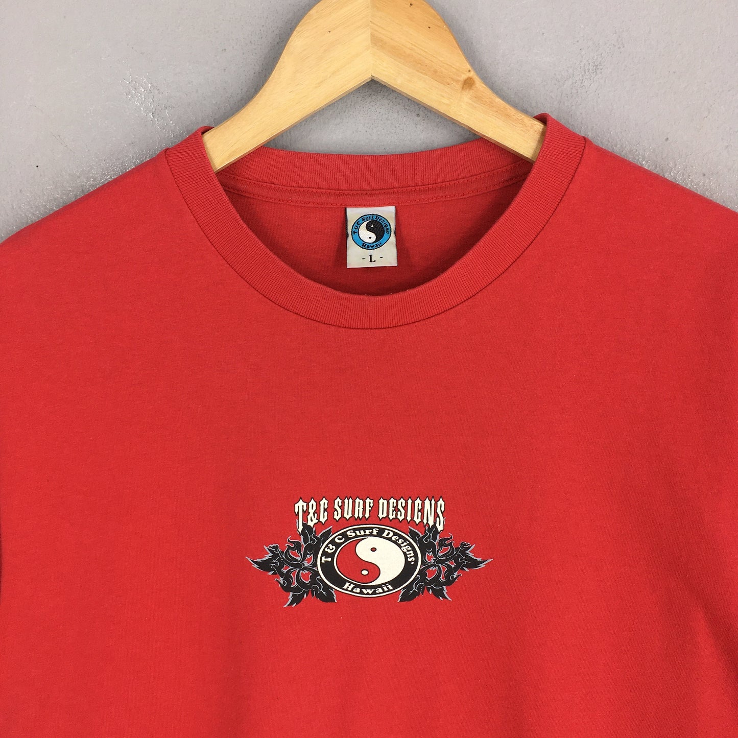 T&C Surf Designs Cross Yin Yang Surfing Red T shirt Large