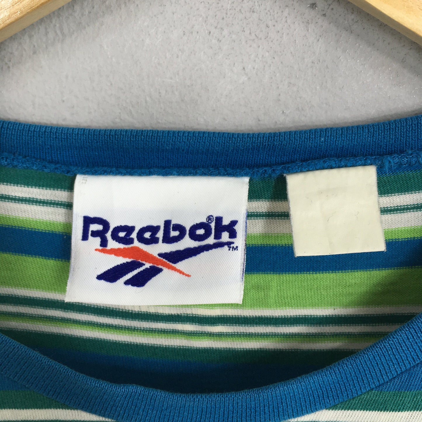 Reebok Sportswear Multicolor Stripes T shirt Medium