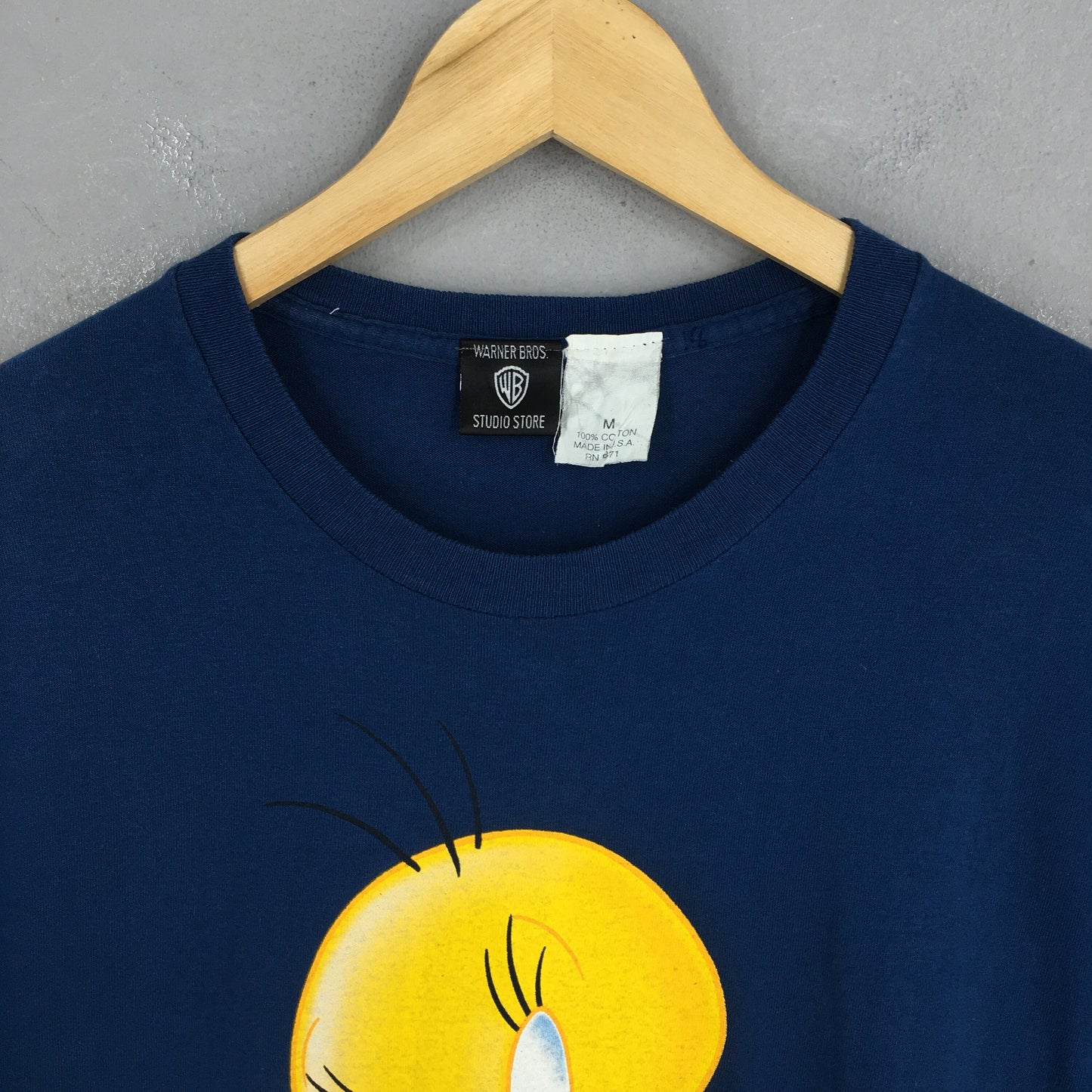 Looney Tunes Tweety Blue T shirt Medium