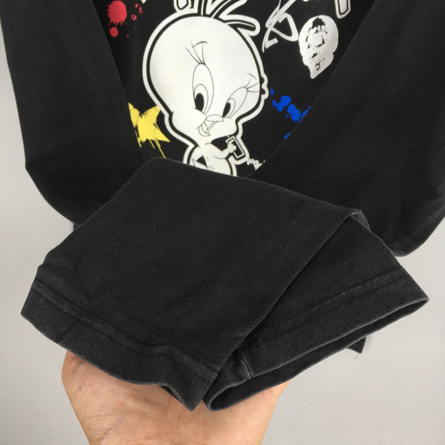 Looney Tunes Tweety Black T shirt Medium