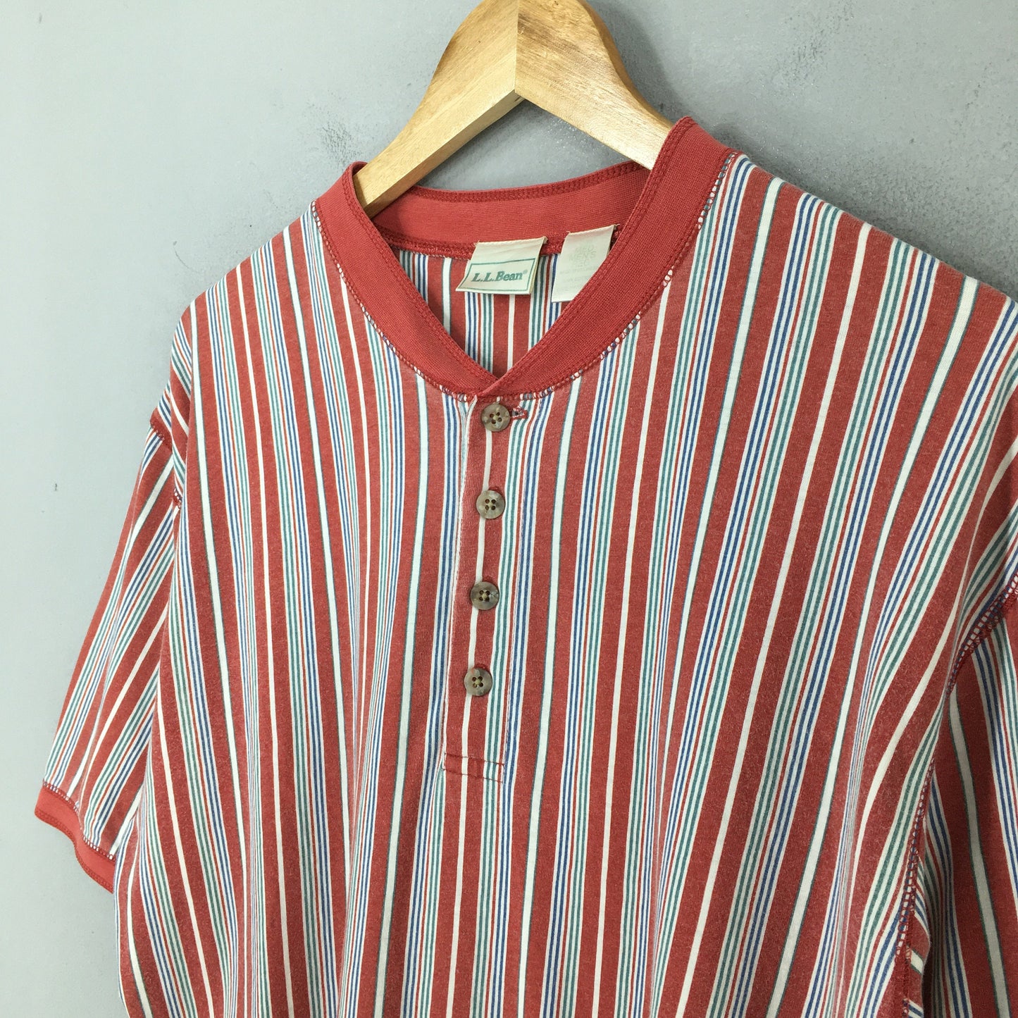 LL Bean Multicolor Stripes Red T shirt Medium