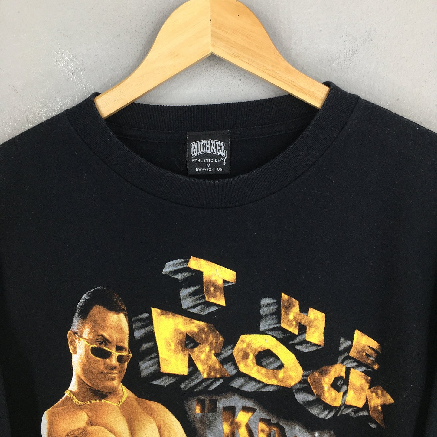 WWE The Rock Dwayne Black T Shirt Medium