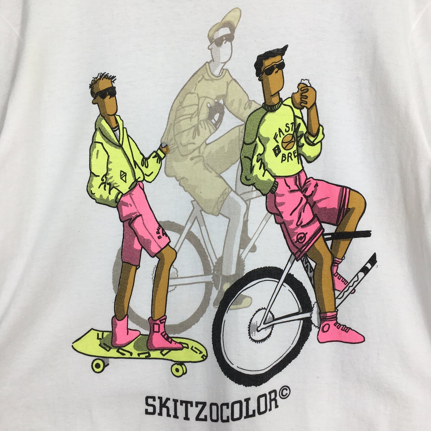 Skitzocolor Graphics Skateboarding White T shirt Medium