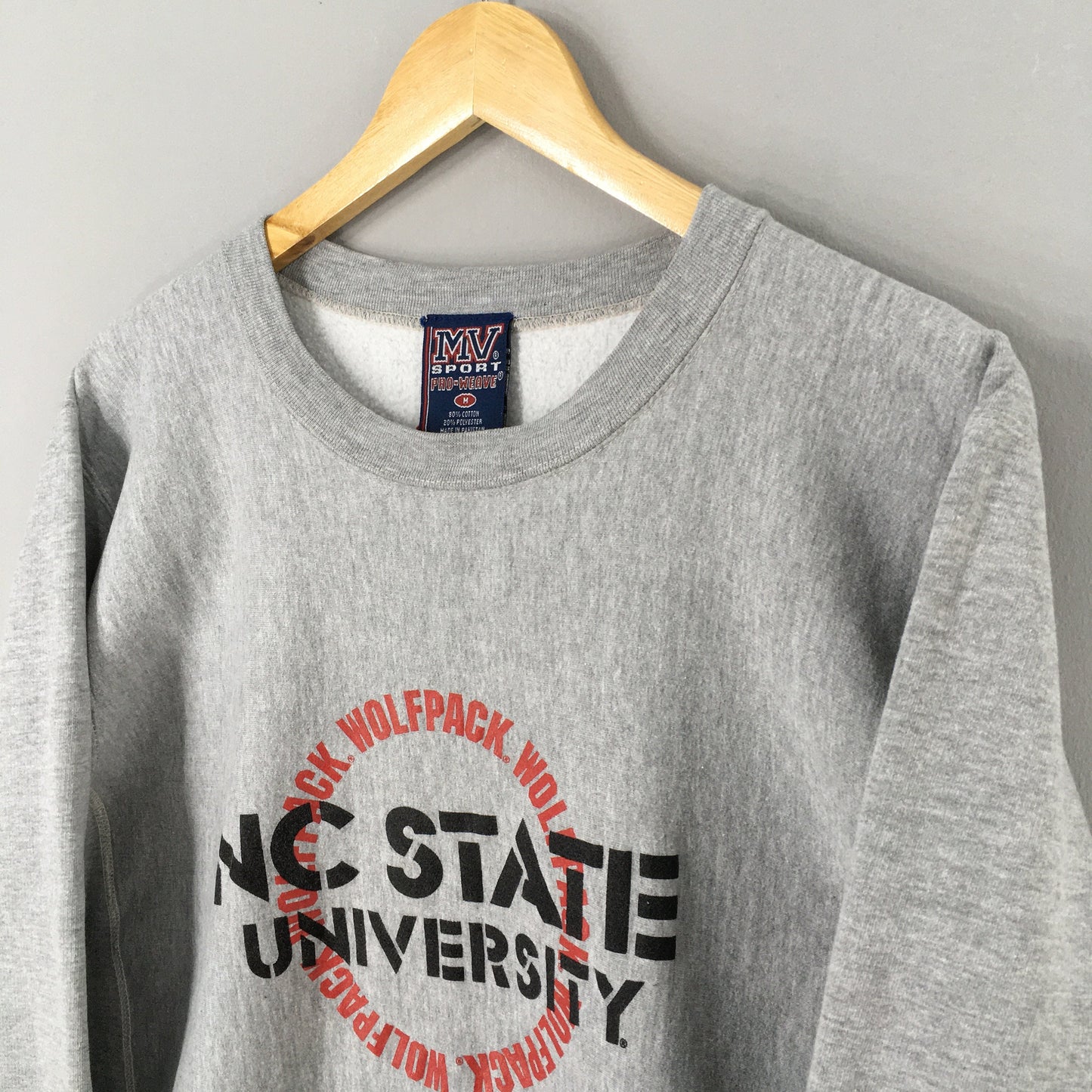 NC State University Ncaa Sweatshirt Medium