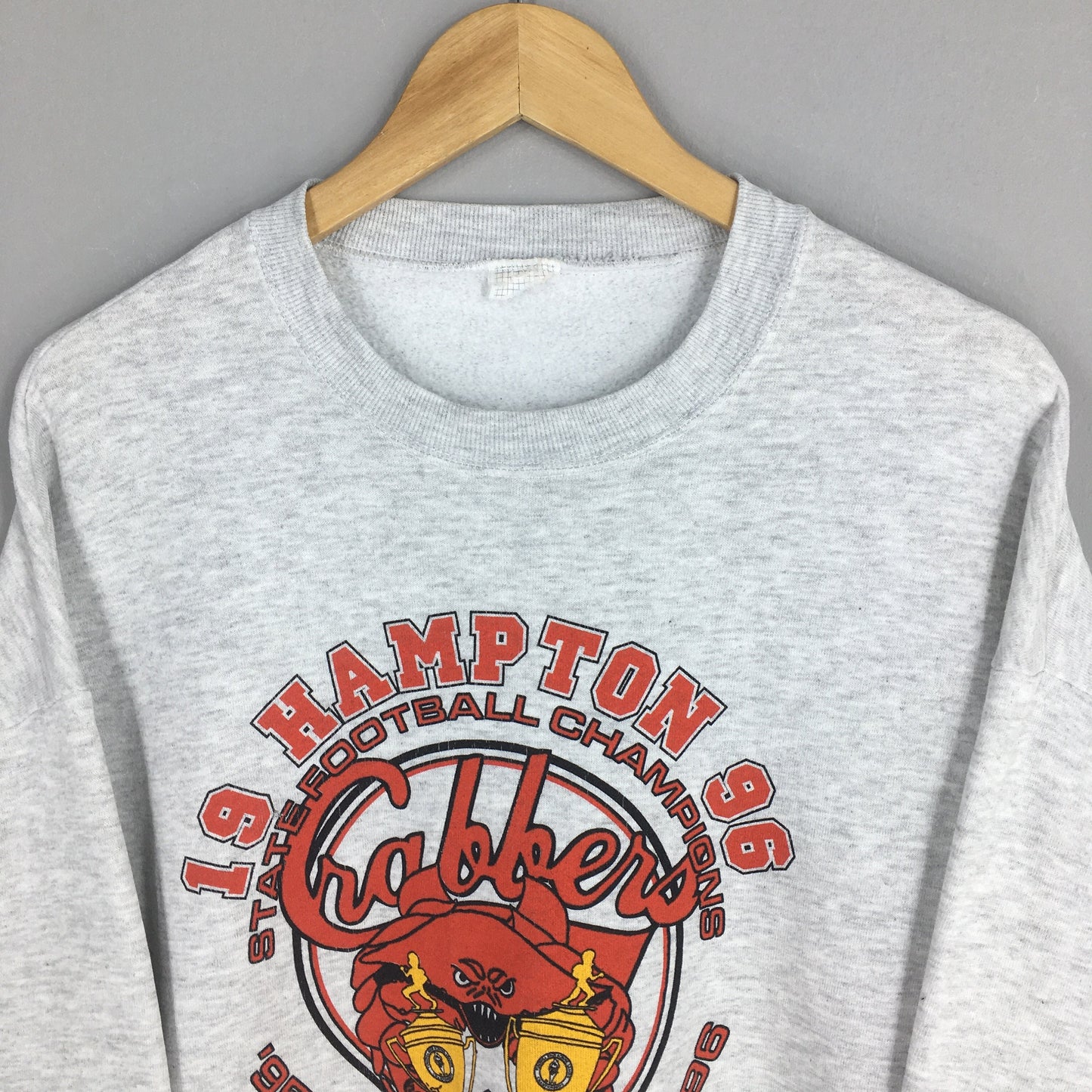 Hampton Crabbers Football Sweatshirt Large