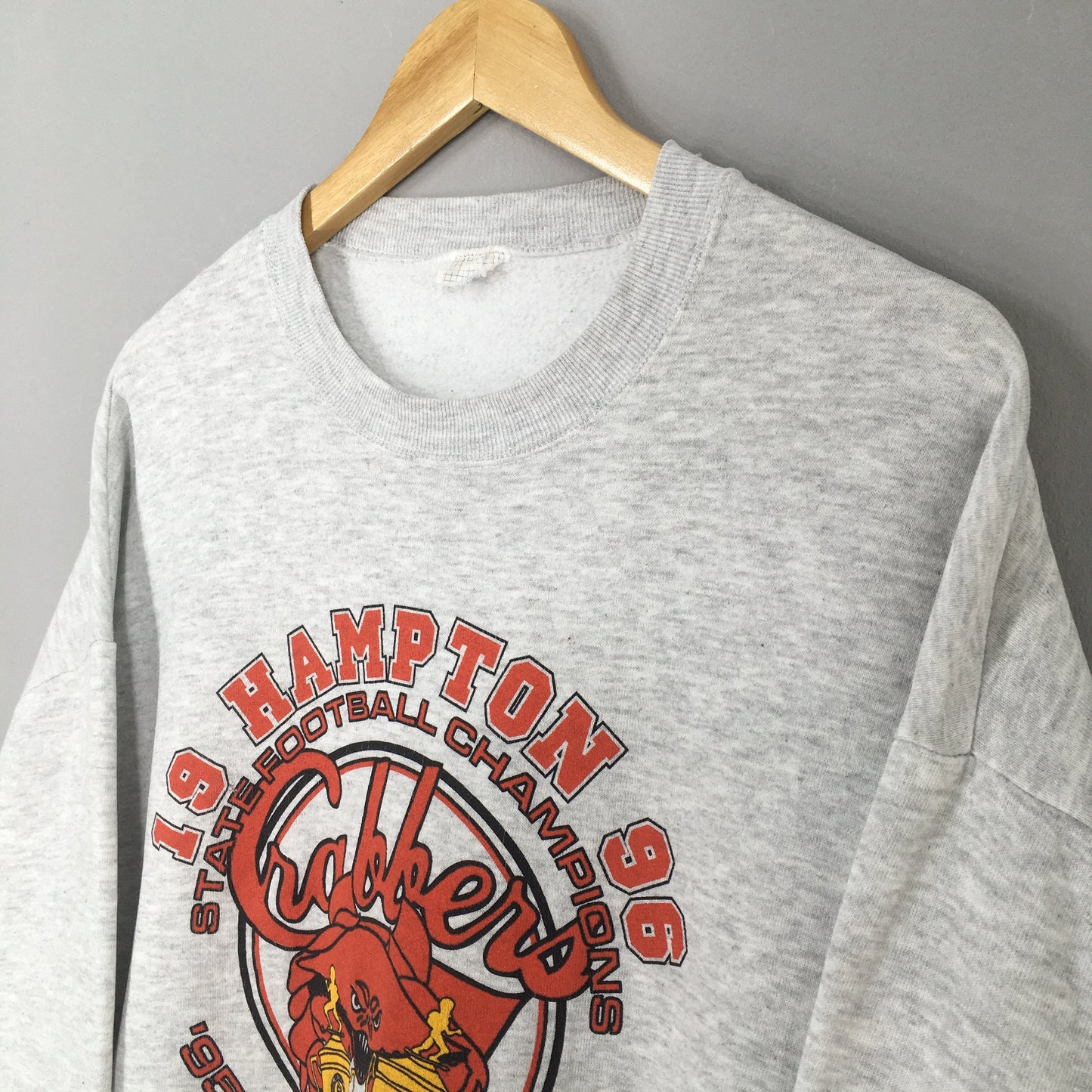 Hampton Crabbers Football Sweatshirt Large