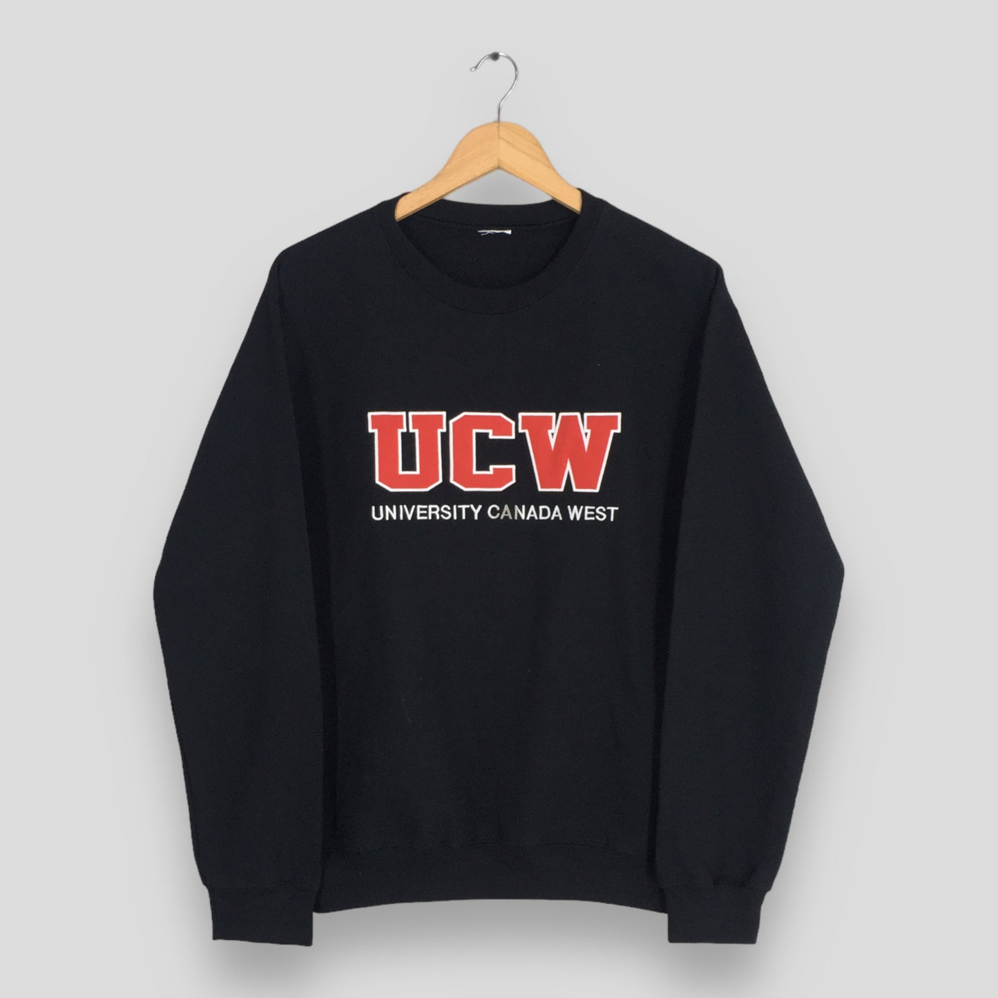 University of Canada West Black Sweatshirt Small