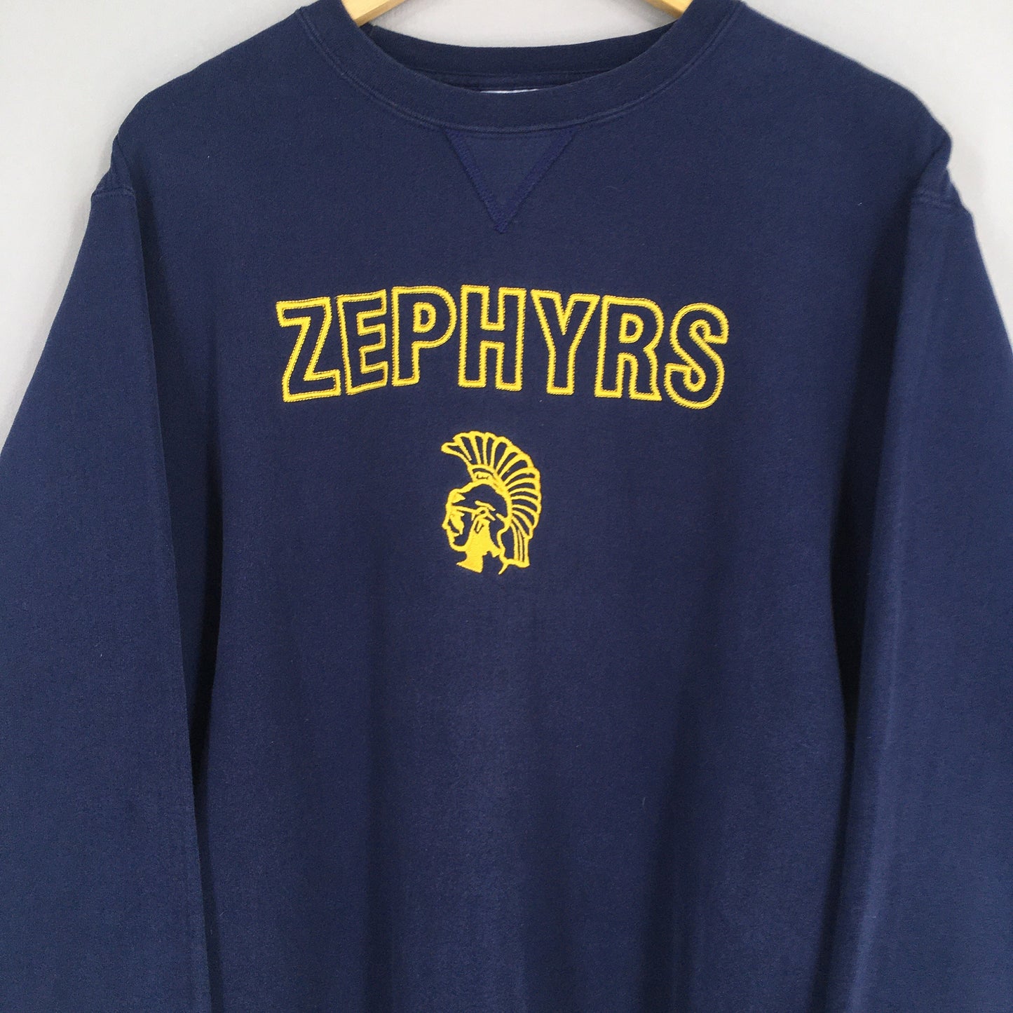 Mahtomedi Zephyr Sweatshirt Blue Sweater Medium