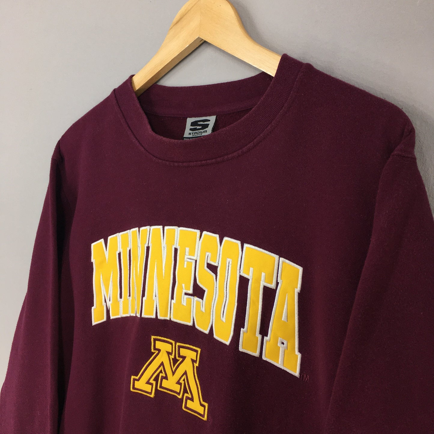 Minnesota Football NCAA Sweatshirts Small