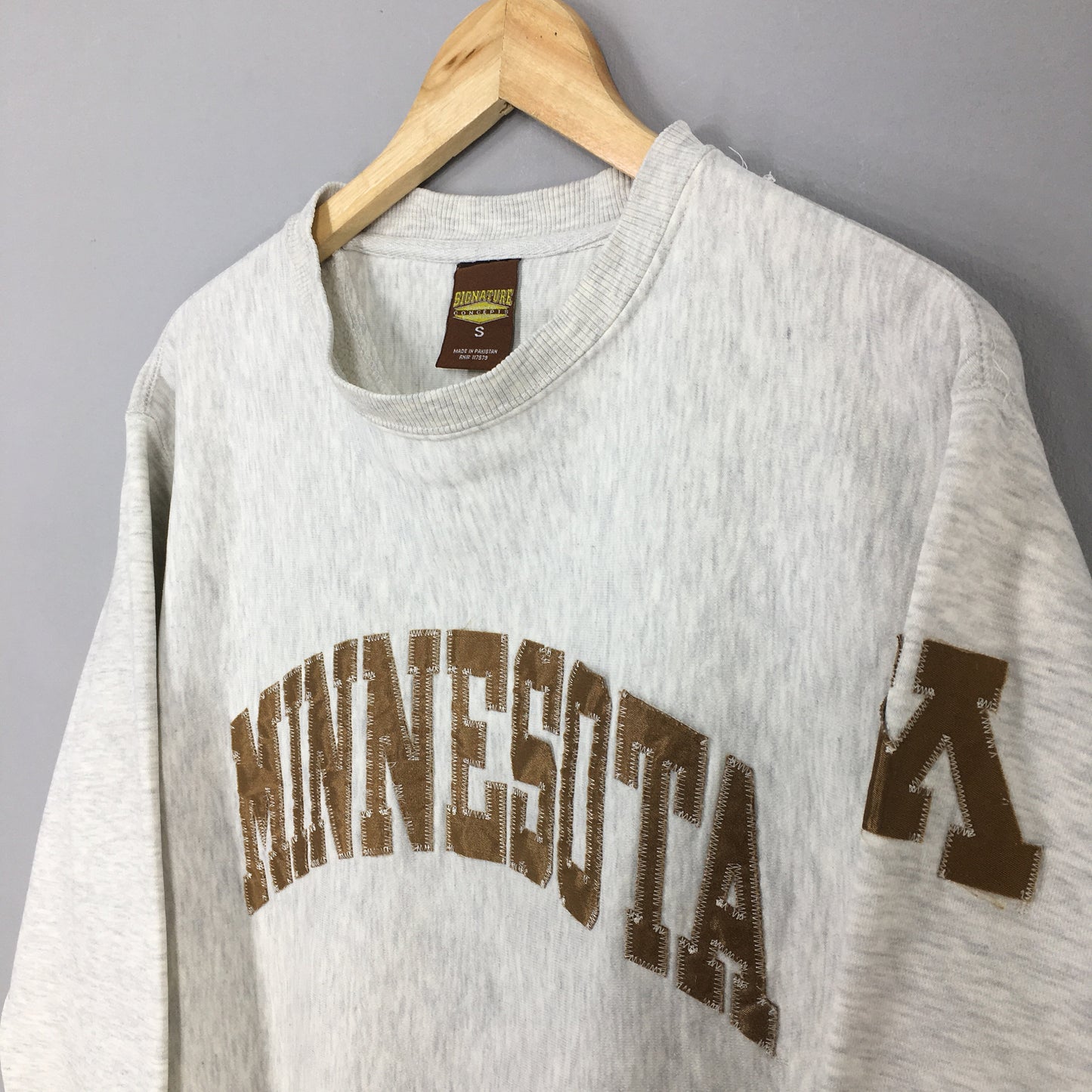 University Of Minnesota Gray Sweatshirt Small