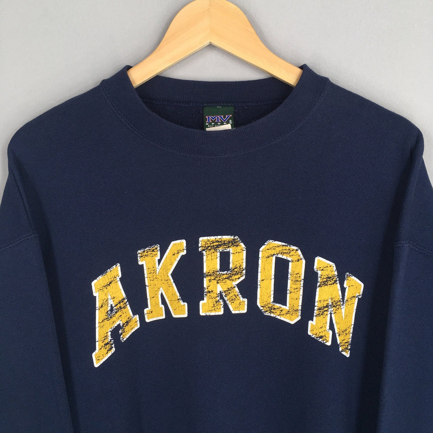 The University Of Akron Sweatshirt Large