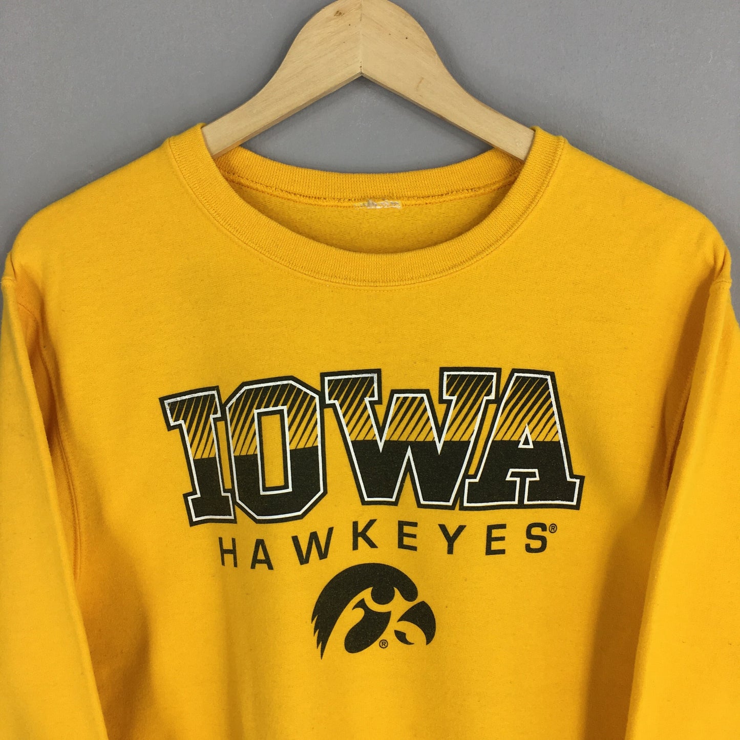 Iowa Hawkeyes Football Yellow Sweatshirt Small