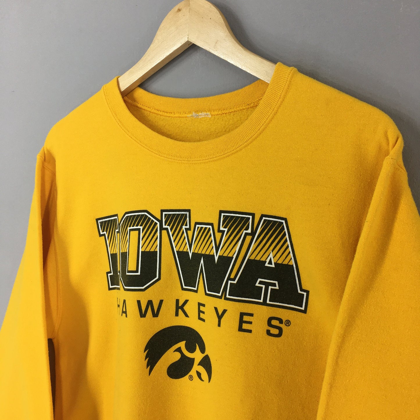 Iowa Hawkeyes Football Yellow Sweatshirt Small